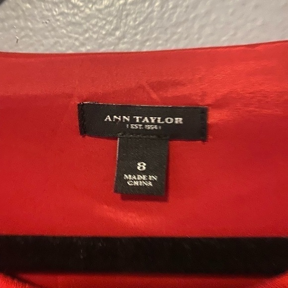 Ann Taylor 3/4” Sleeve Zip Front Knit Shift Red Dress - Picture 3 of 6